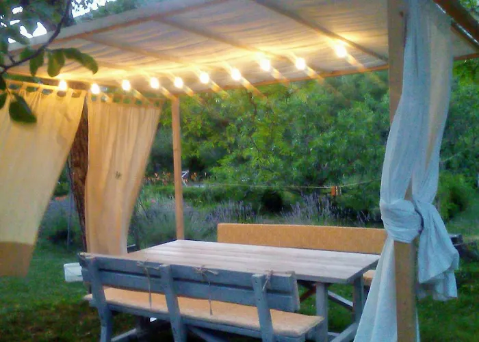 Apartament Flora Drivenik